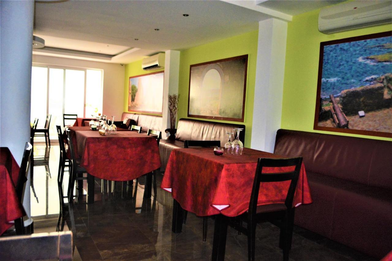 Sol Hotel برايا المظهر الخارجي الصورة